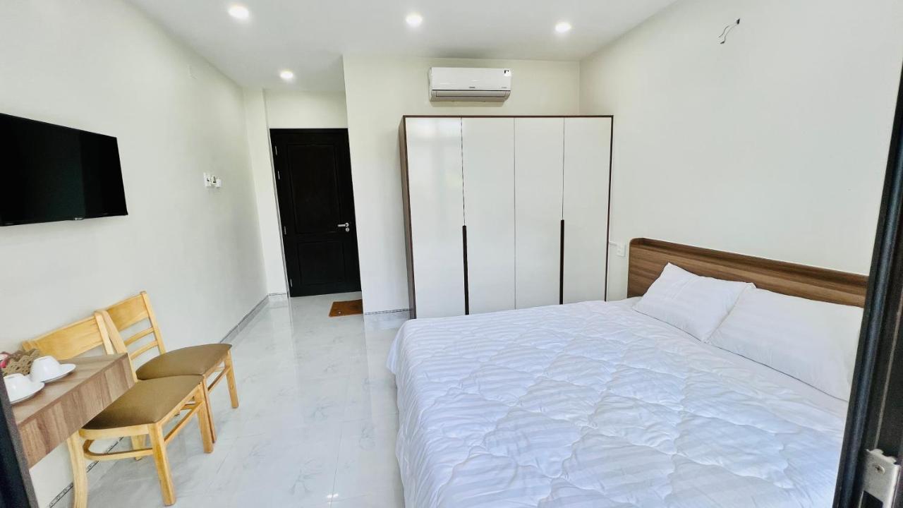 Co Ba Homestay Куи Нхон Екстериор снимка
